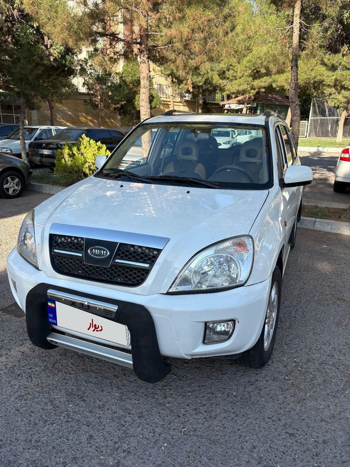 خودرو ام وی ام، X33 آگهی ann_19294396