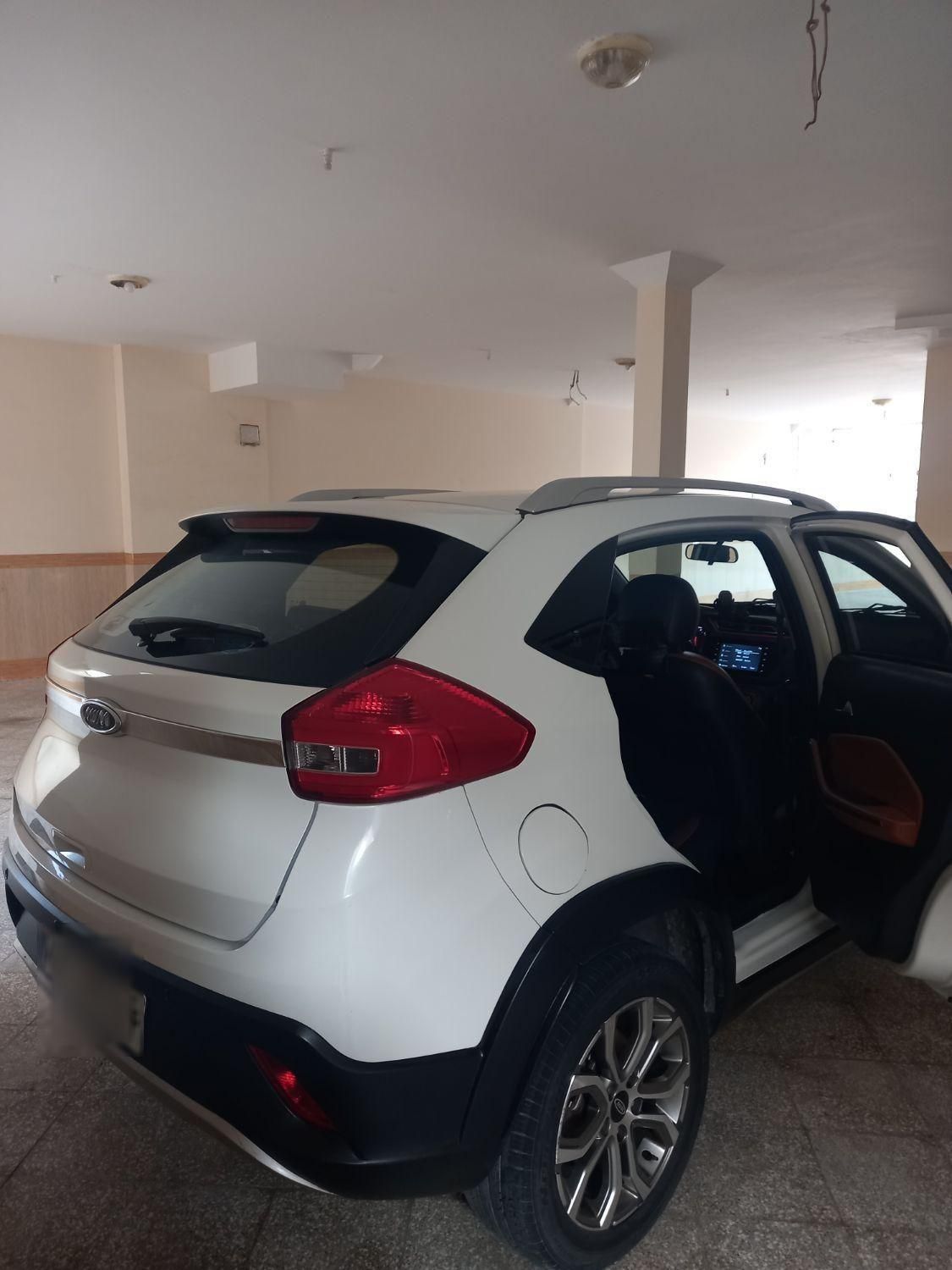 ام وی ام X22 اتوماتیک اسپرت - 1396