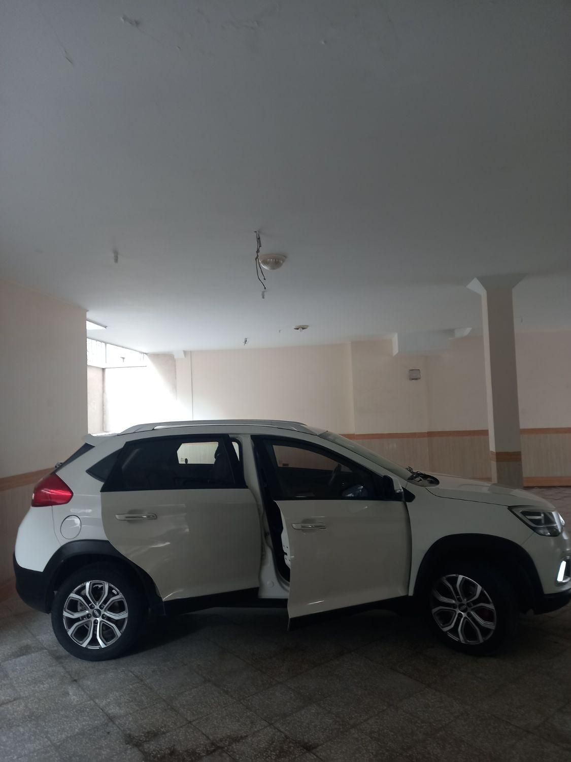 ام وی ام X22 اتوماتیک اسپرت - 1396
