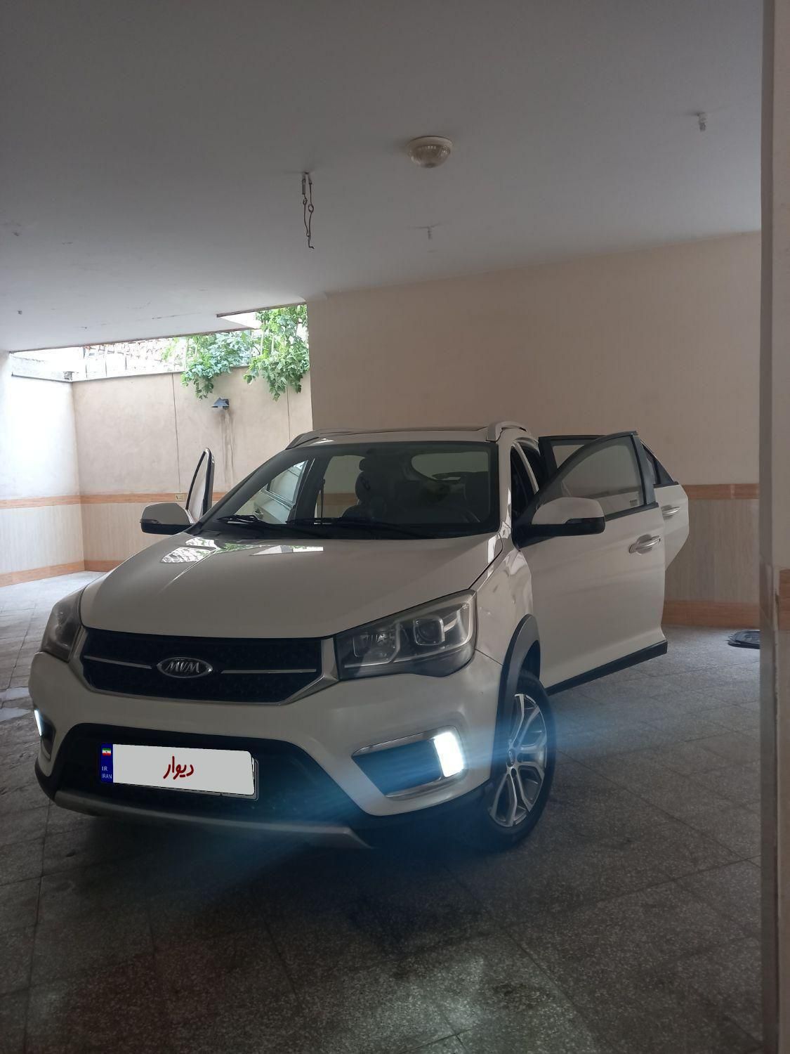 ام وی ام X22 اتوماتیک اسپرت - 1396