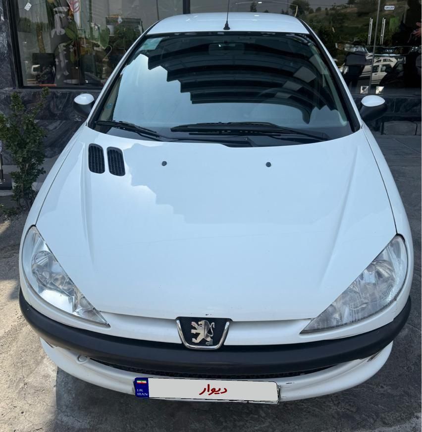 پژو ۲۰۶ صندوق دار v8 - 1399