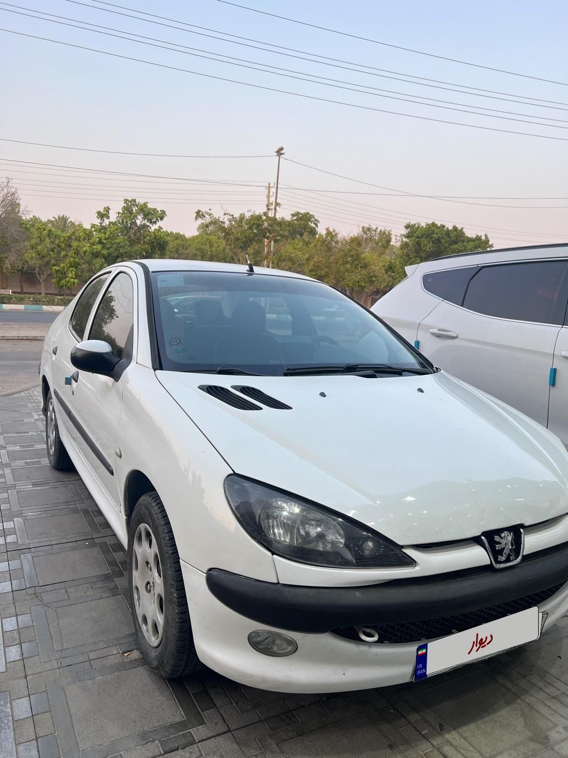 پژو ۲۰۶ صندوق دار v8 - 1394