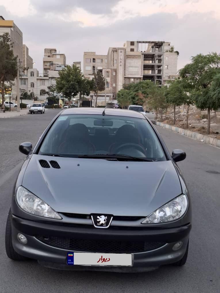 پژو ۲۰۶ صندوق دار v8 - 1386