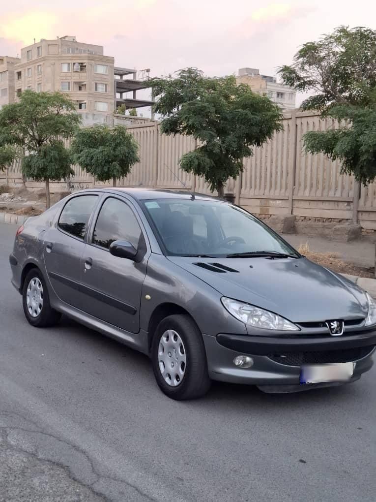 پژو ۲۰۶ صندوق دار v8 - 1386