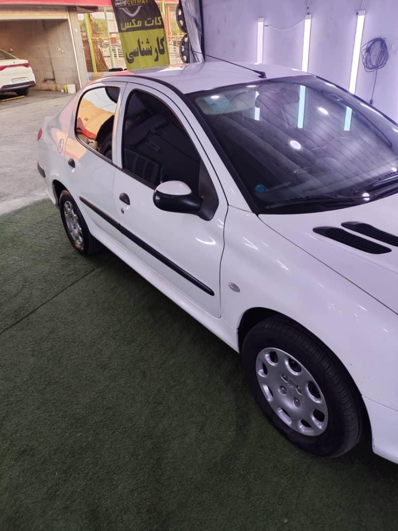 پژو ۲۰۶ صندوق دار v8 - 1397
