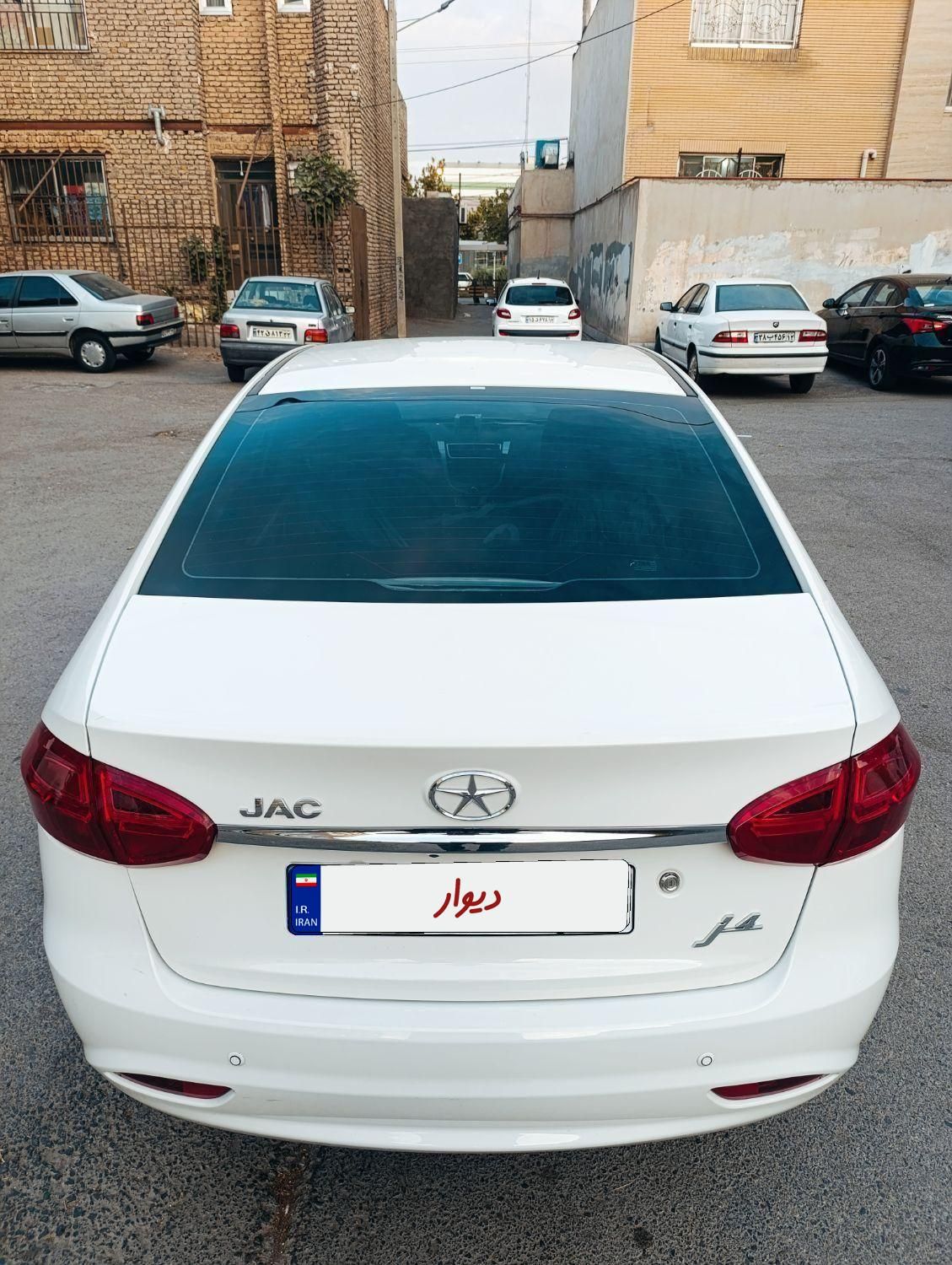 جک J5 اتوماتیک - 1393
