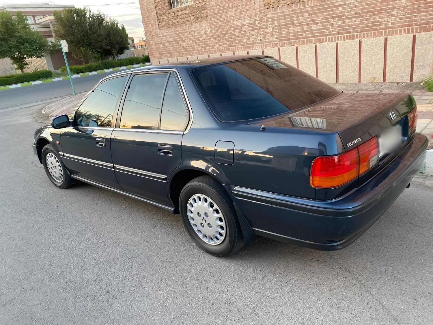 هوندا آکورد EX-B - 1993