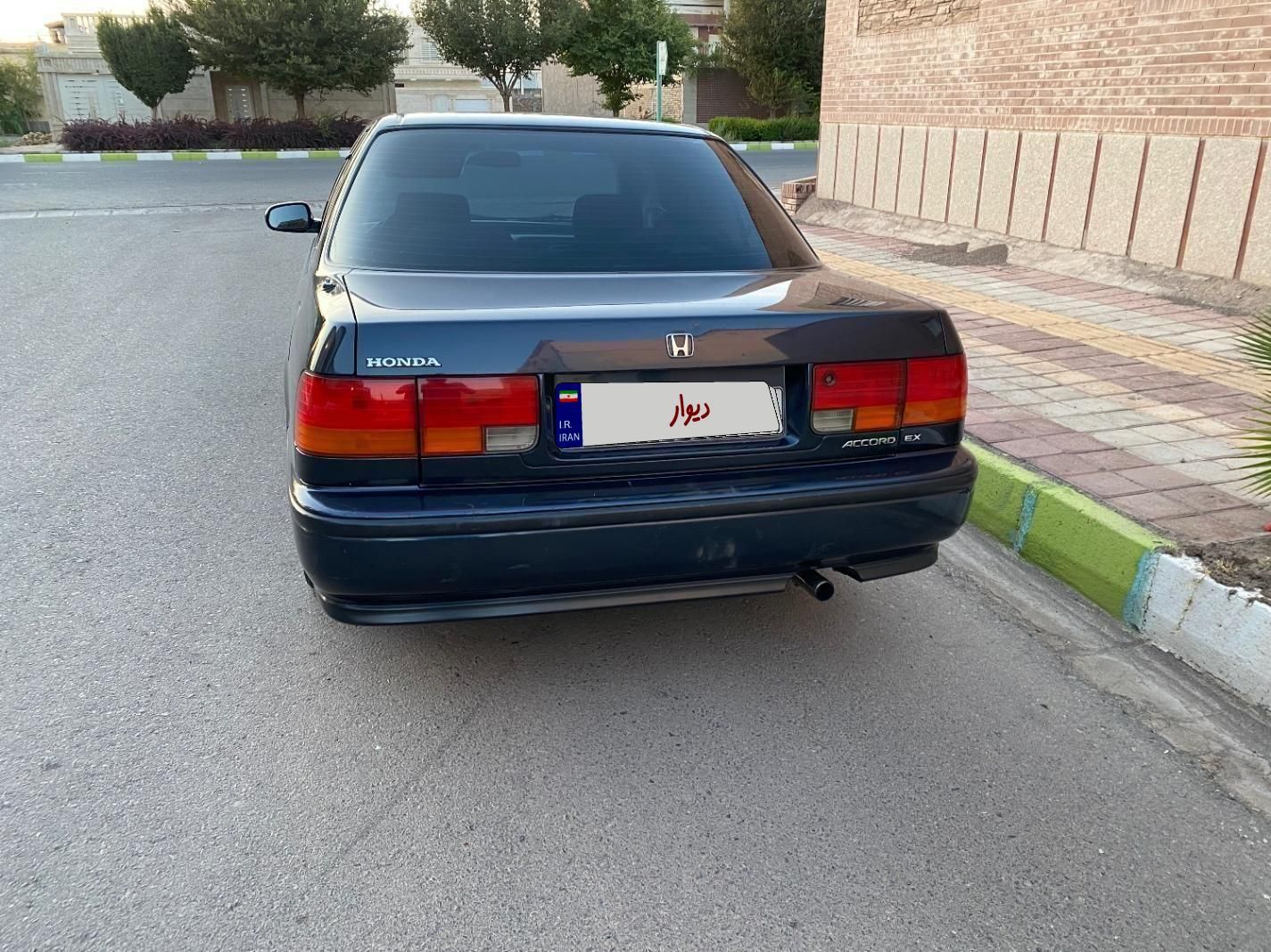 هوندا آکورد EX-B - 1993