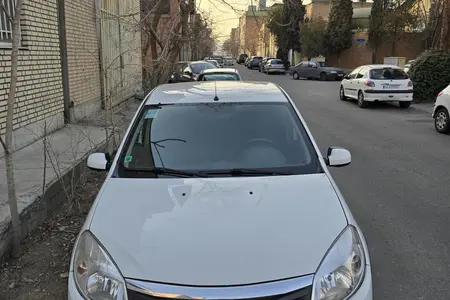 خودرو رنو، ساندرو آگهی ann_19294869