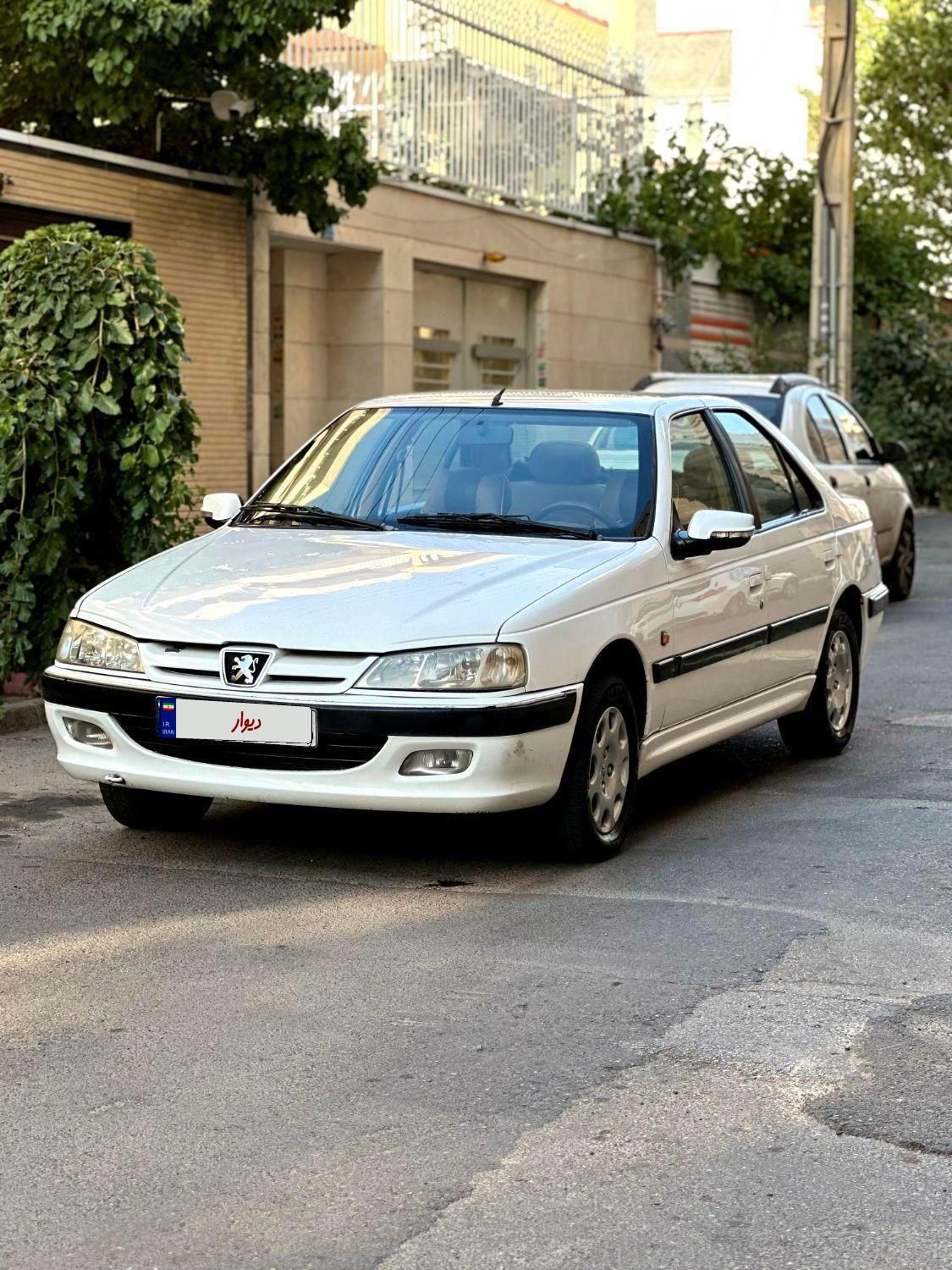 پژو پارس سال - 1392
