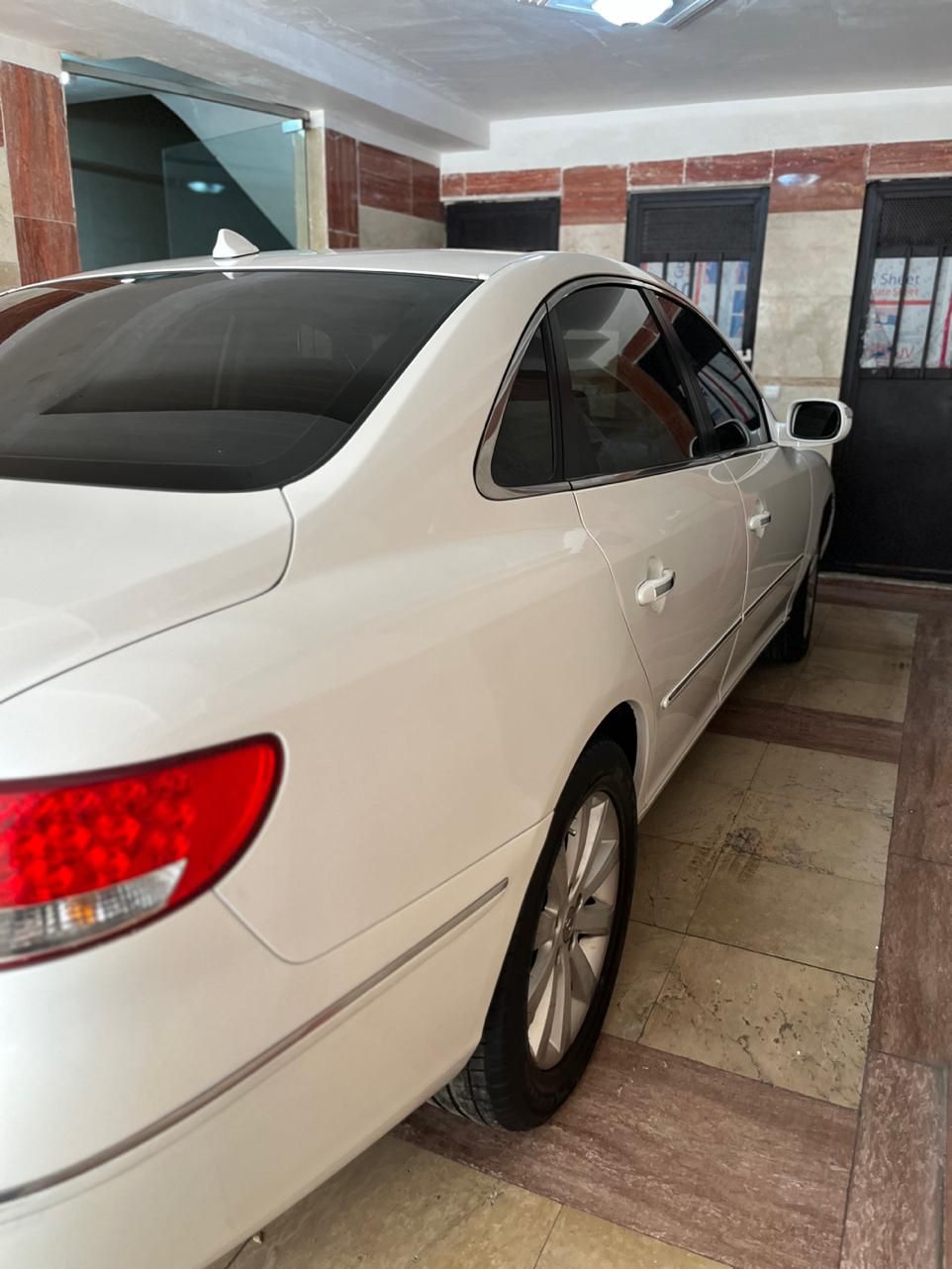 هیوندای آزرا (گرنجور) 3300cc - 2010