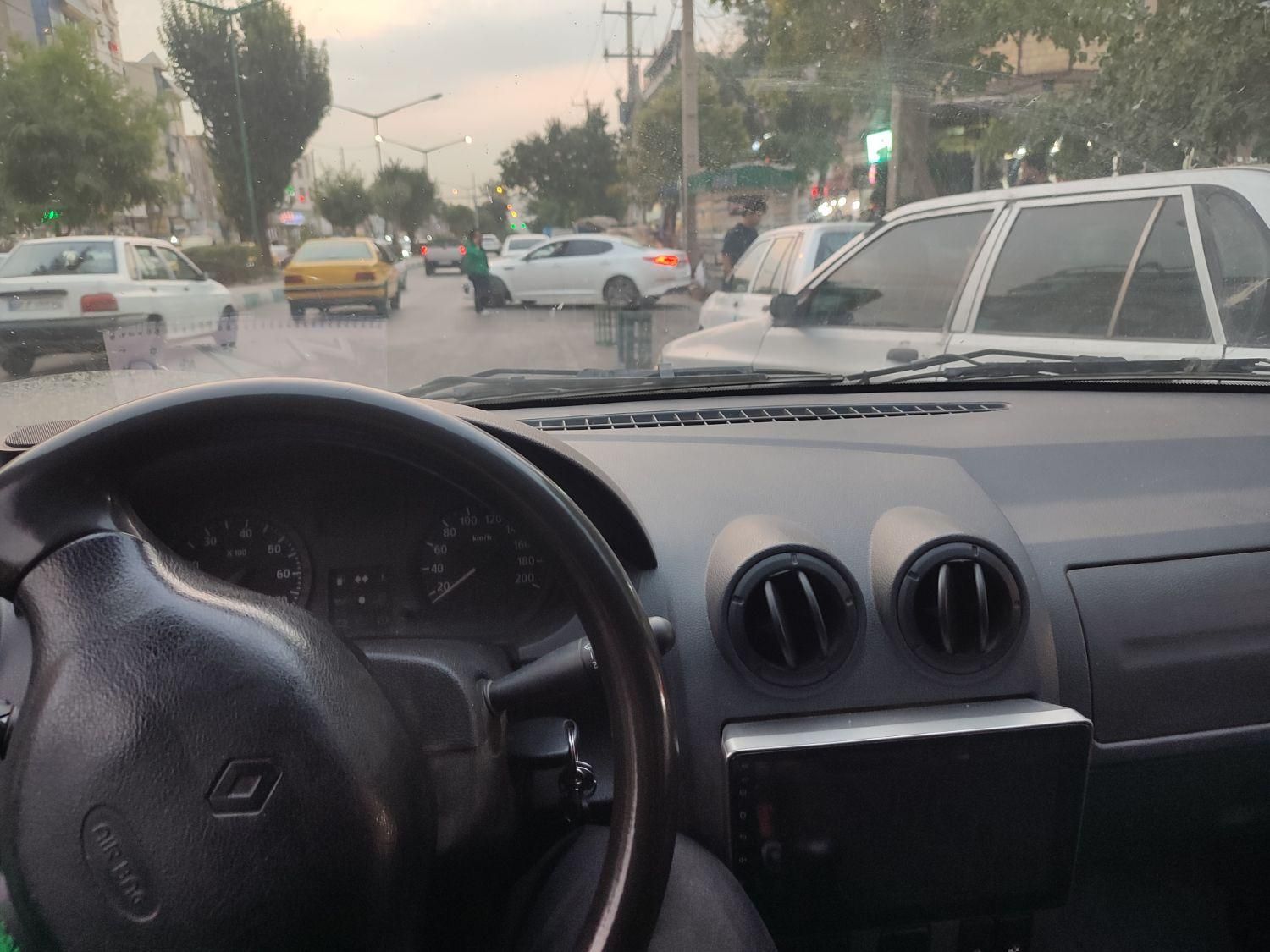خودرو رنو، تندر 90 آگهی ann_19295042