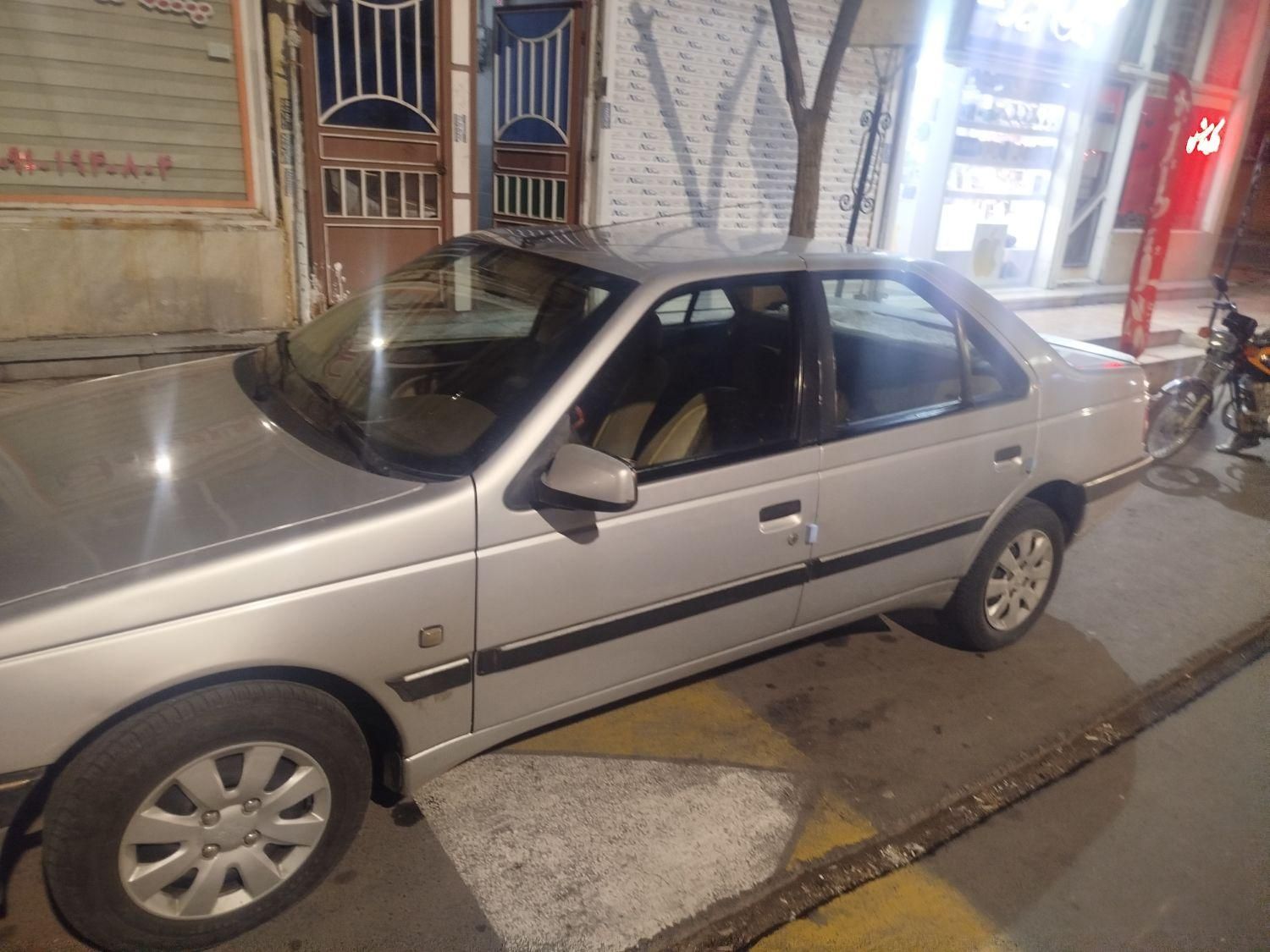 پژو 405 SLX بنزینی  XU7 - 1390