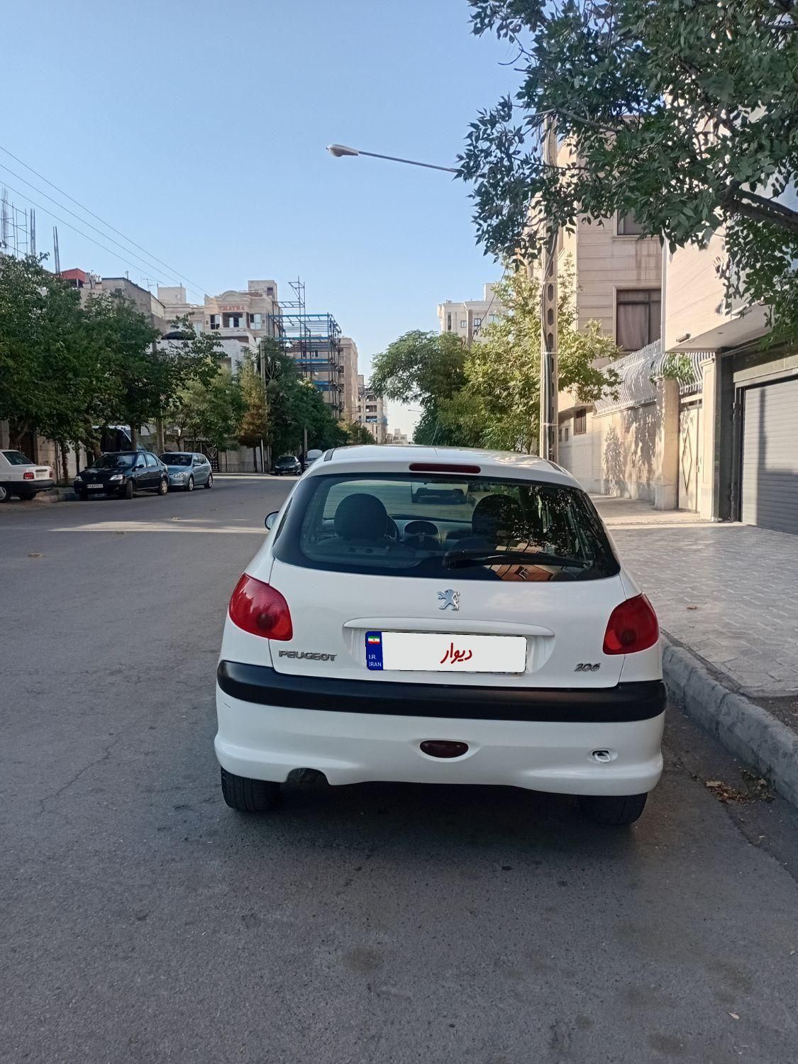 پژو 206 تیپ 2 - 1396
