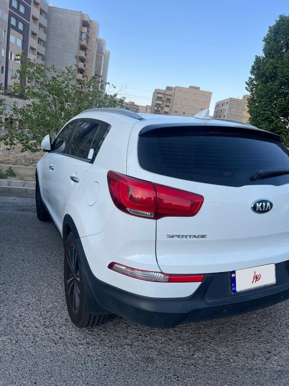 کیا اسپورتیج 4 سیلندر فول 2400cc - 2015