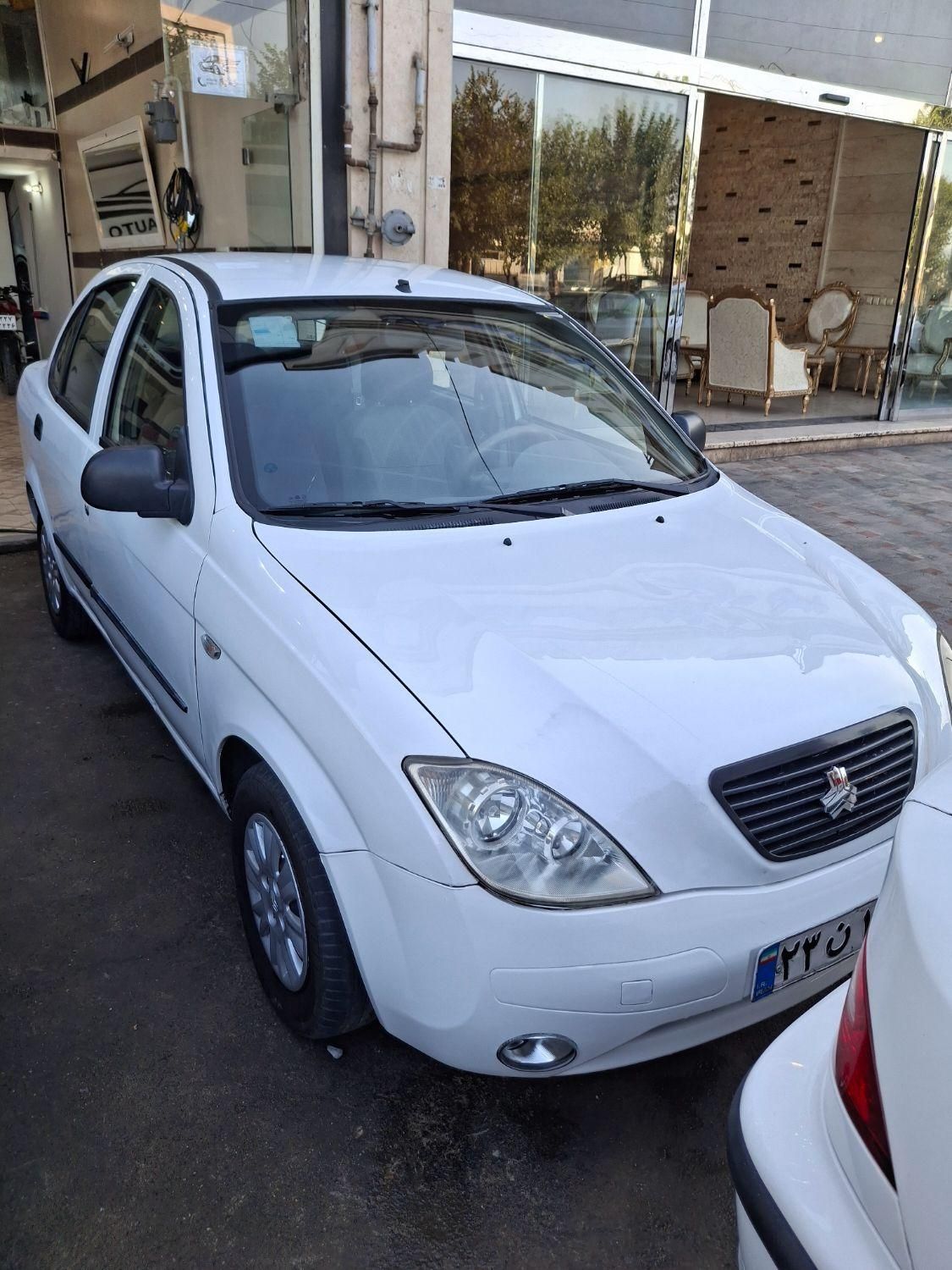 تیبا صندوق دار SX - 1396