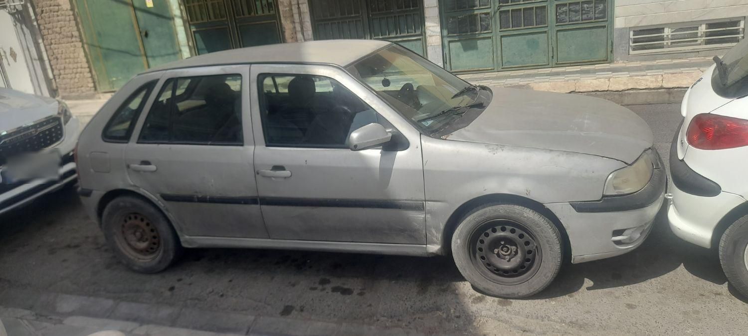 خودرو فولکس، گل آگهی ann_19296957