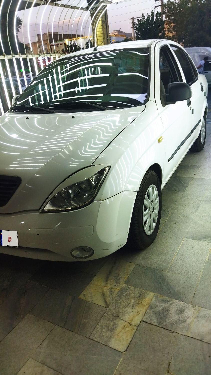 تیبا صندوق دار EX - 1395