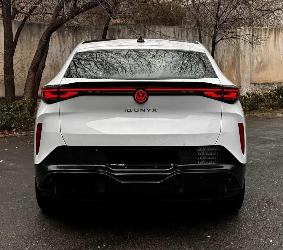فولکس گلف GTI - 2024