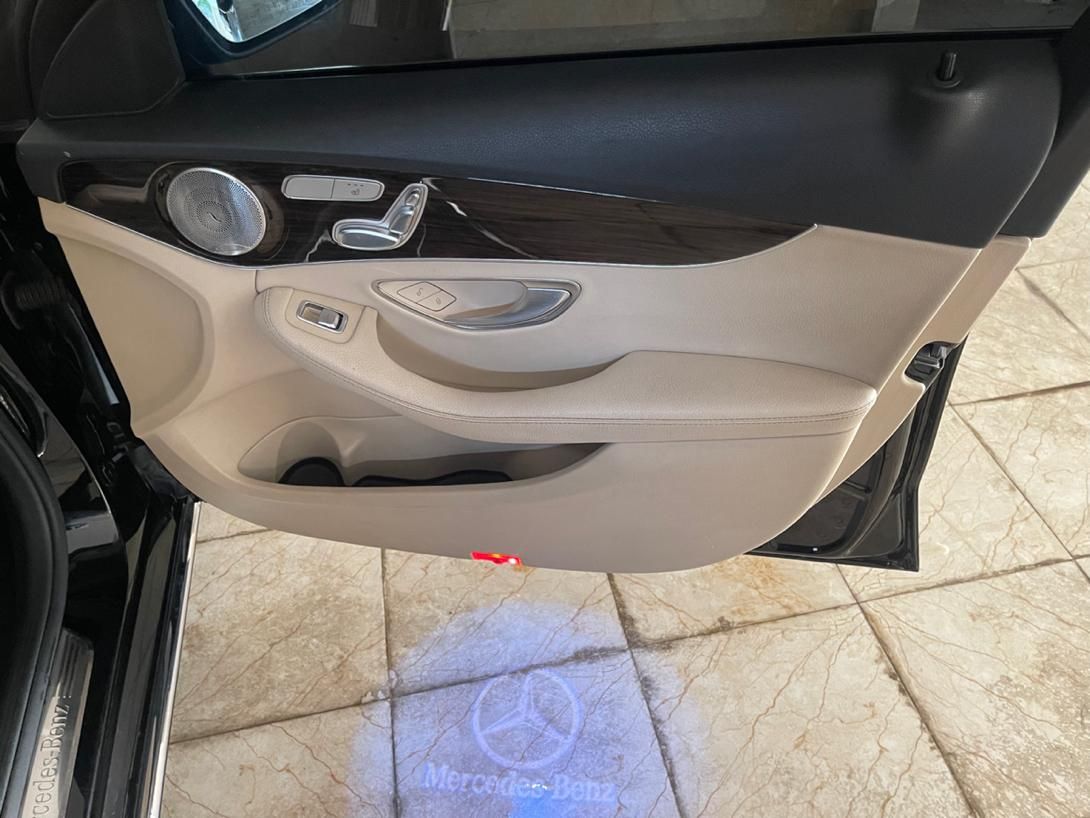 بنز C 300 فول - 2010