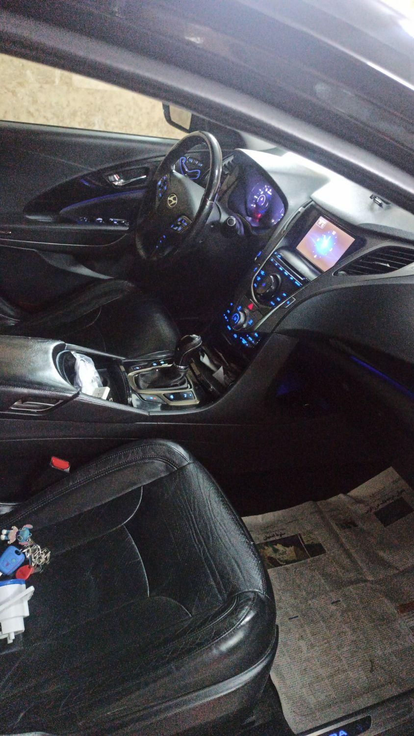 هیوندای آزرا (گرنجور) 3000cc - 2012