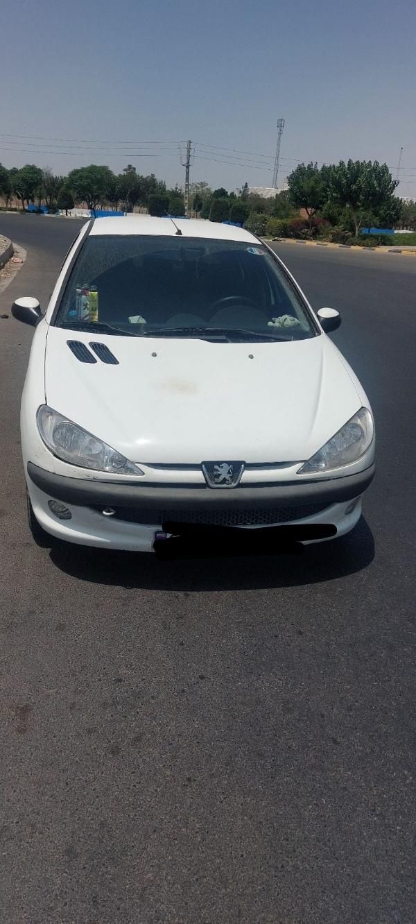 پژو ۲۰۶ صندوق دار v8 - 1395