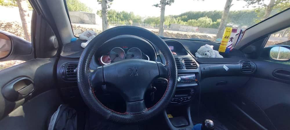 پژو ۲۰۶ صندوق دار v8 - 1395