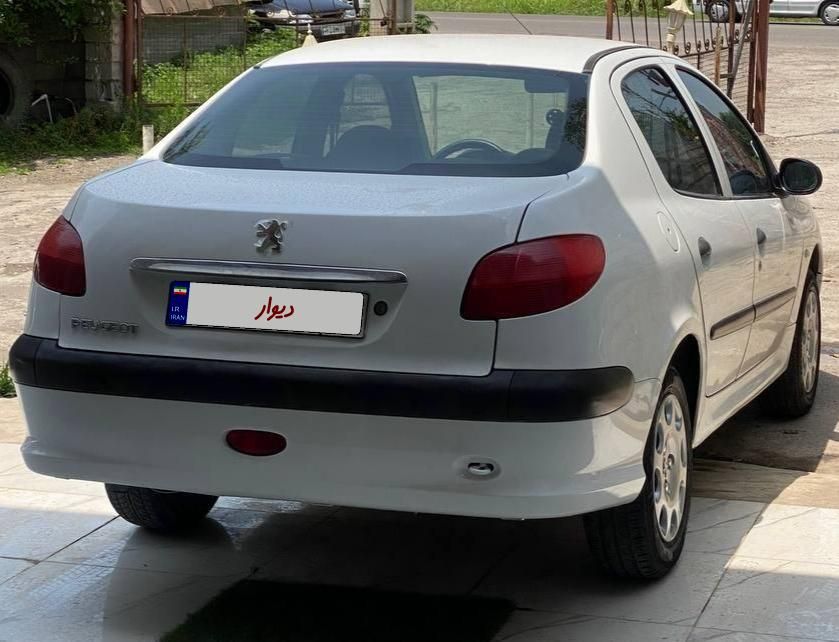 پژو ۲۰۶ صندوق دار v20 - 1389