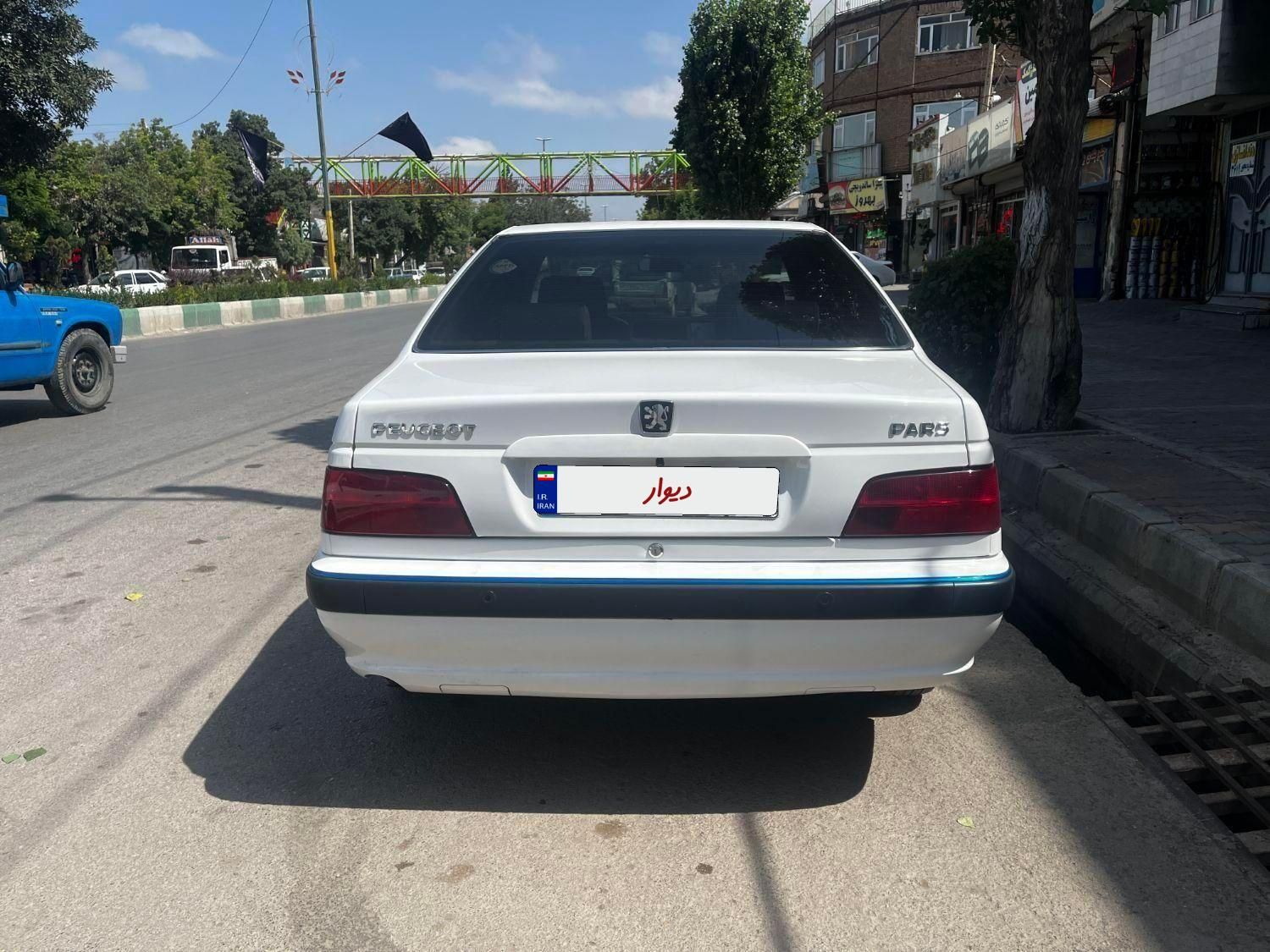 پژو پارس XU7P - 1402