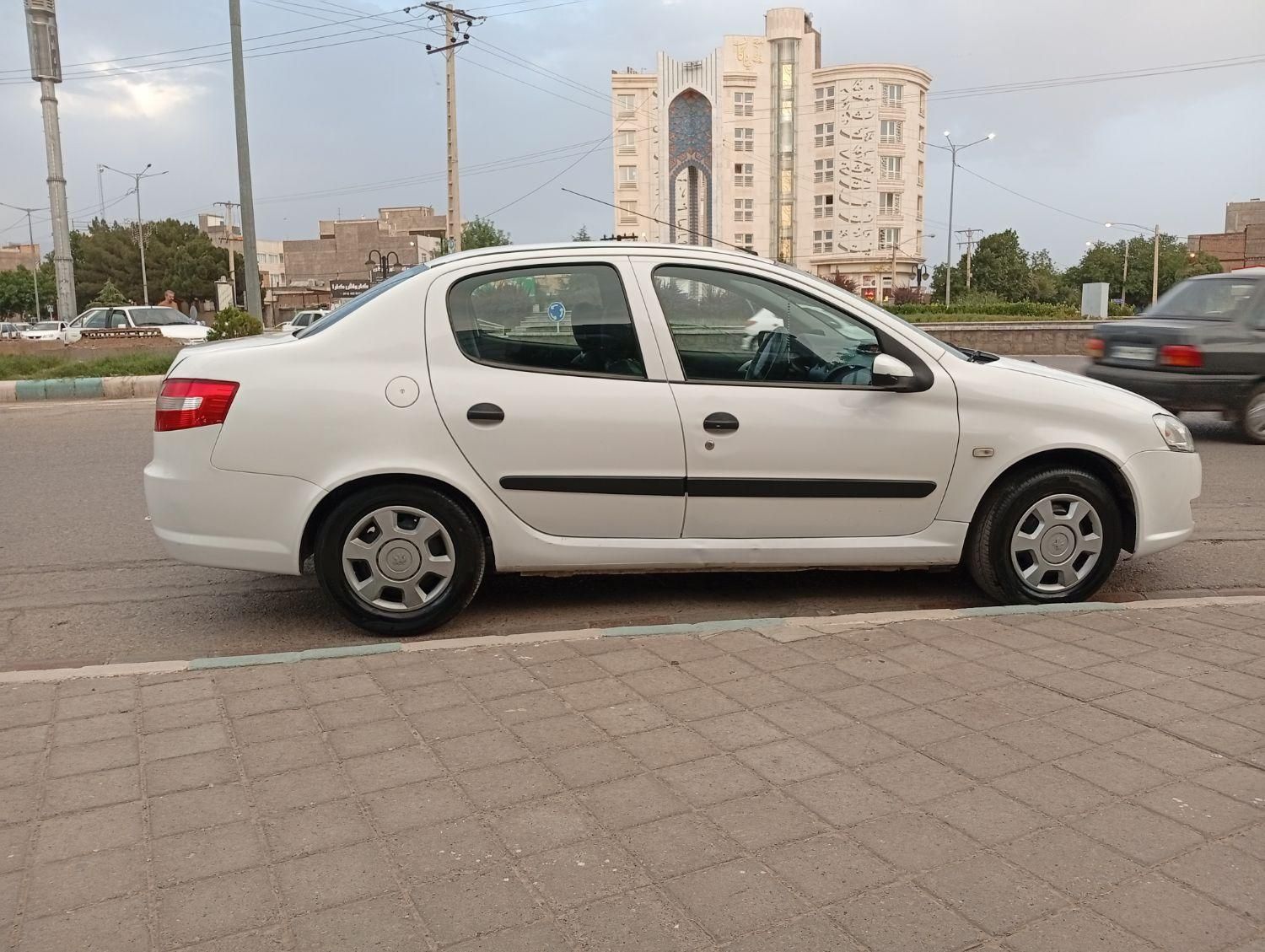 خودرو رانا، LX آگهی ann_19297608
