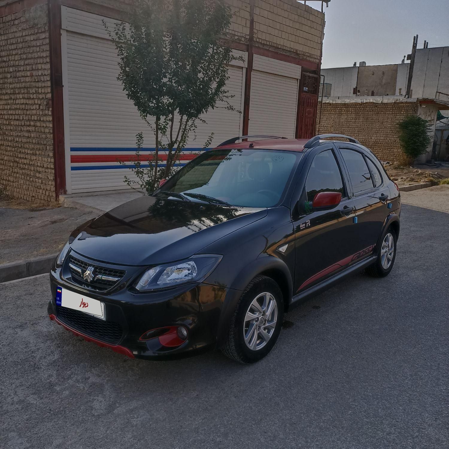 خودرو کوییک، R آگهی ann_19297740