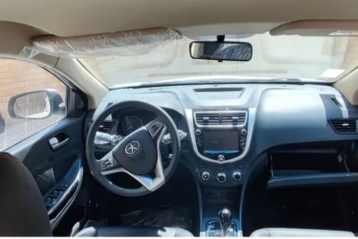 جک J4 اتوماتیک ساده - 1403