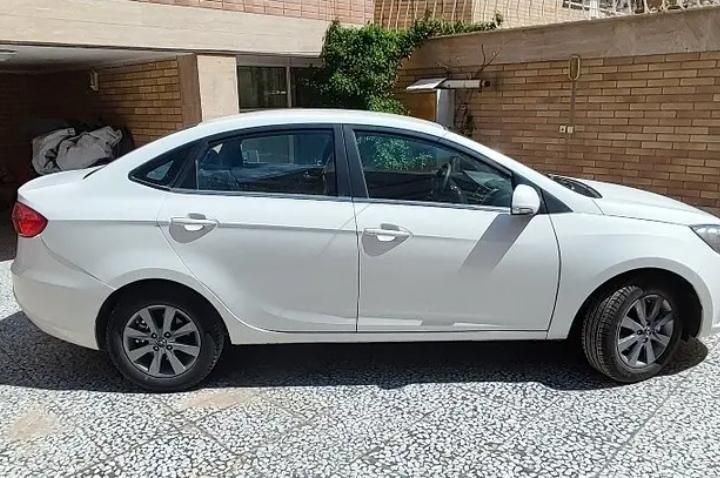 جک J4 اتوماتیک ساده - 1403