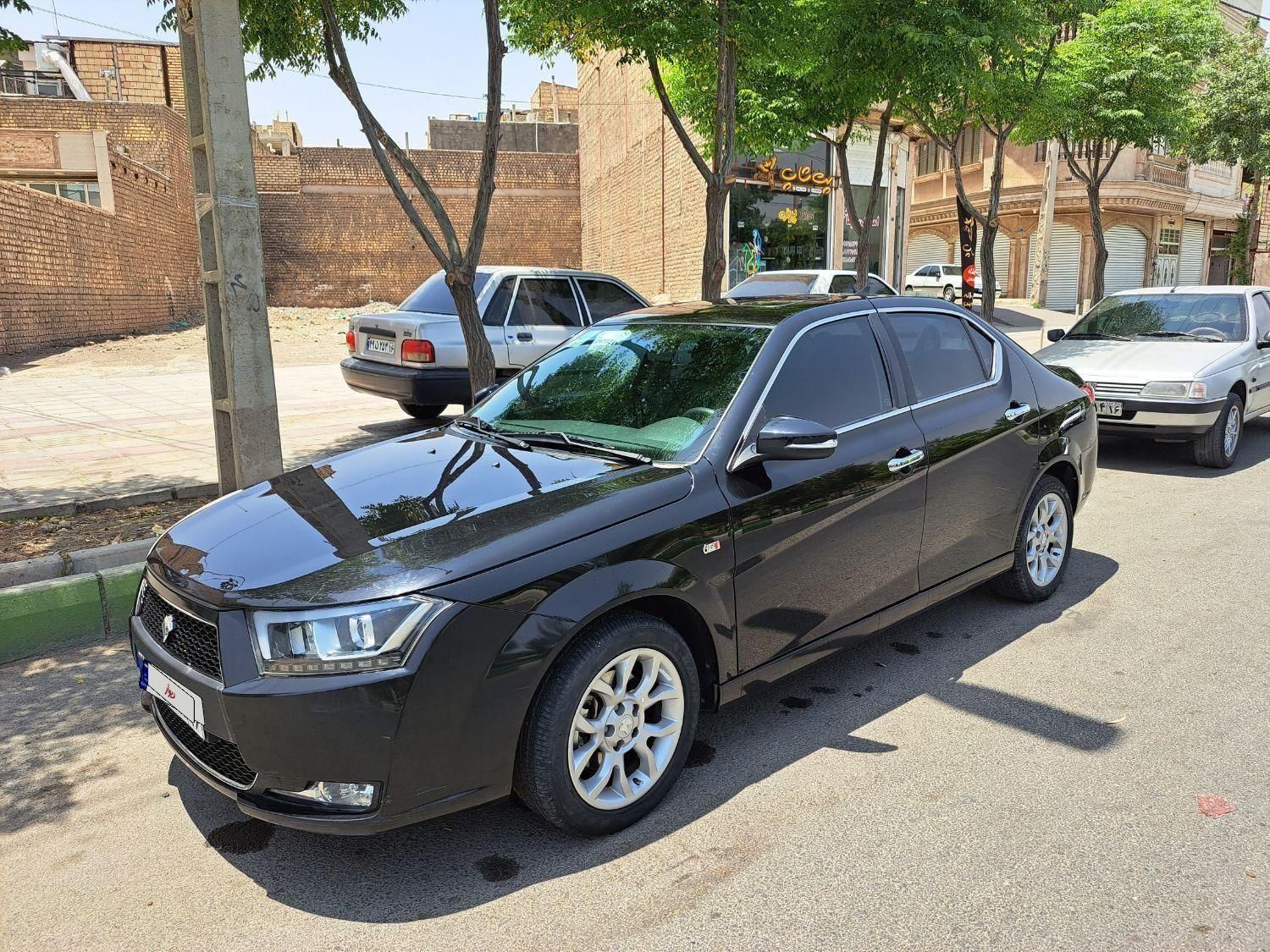 دنا پلاس توربو 6 دنده - 1400