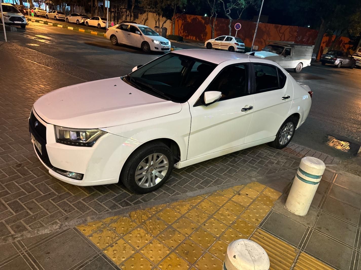 خودرو دنا، پلاس آگهی ann_19298258