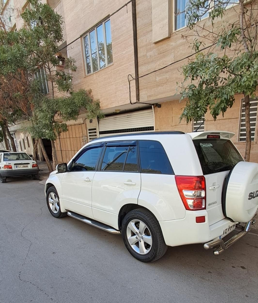 سوزوکی ویتارا ایران خودرو 2400 اتوماتیک - 1389