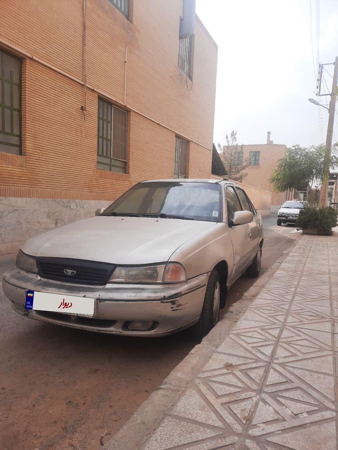 دوو سیلو سدان - 1381