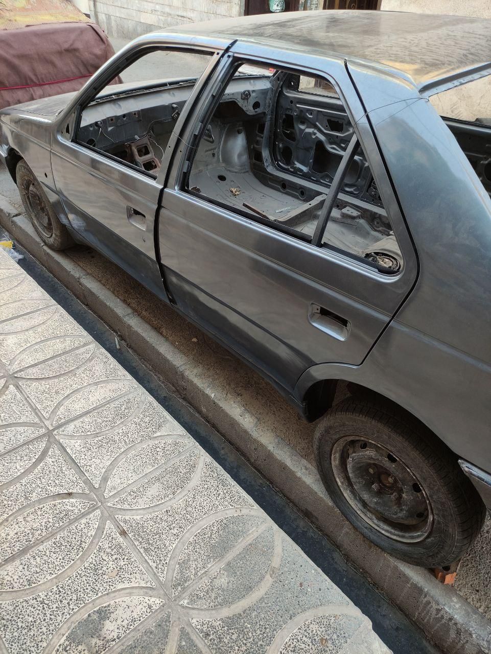 پژو 405 GLX - 1396