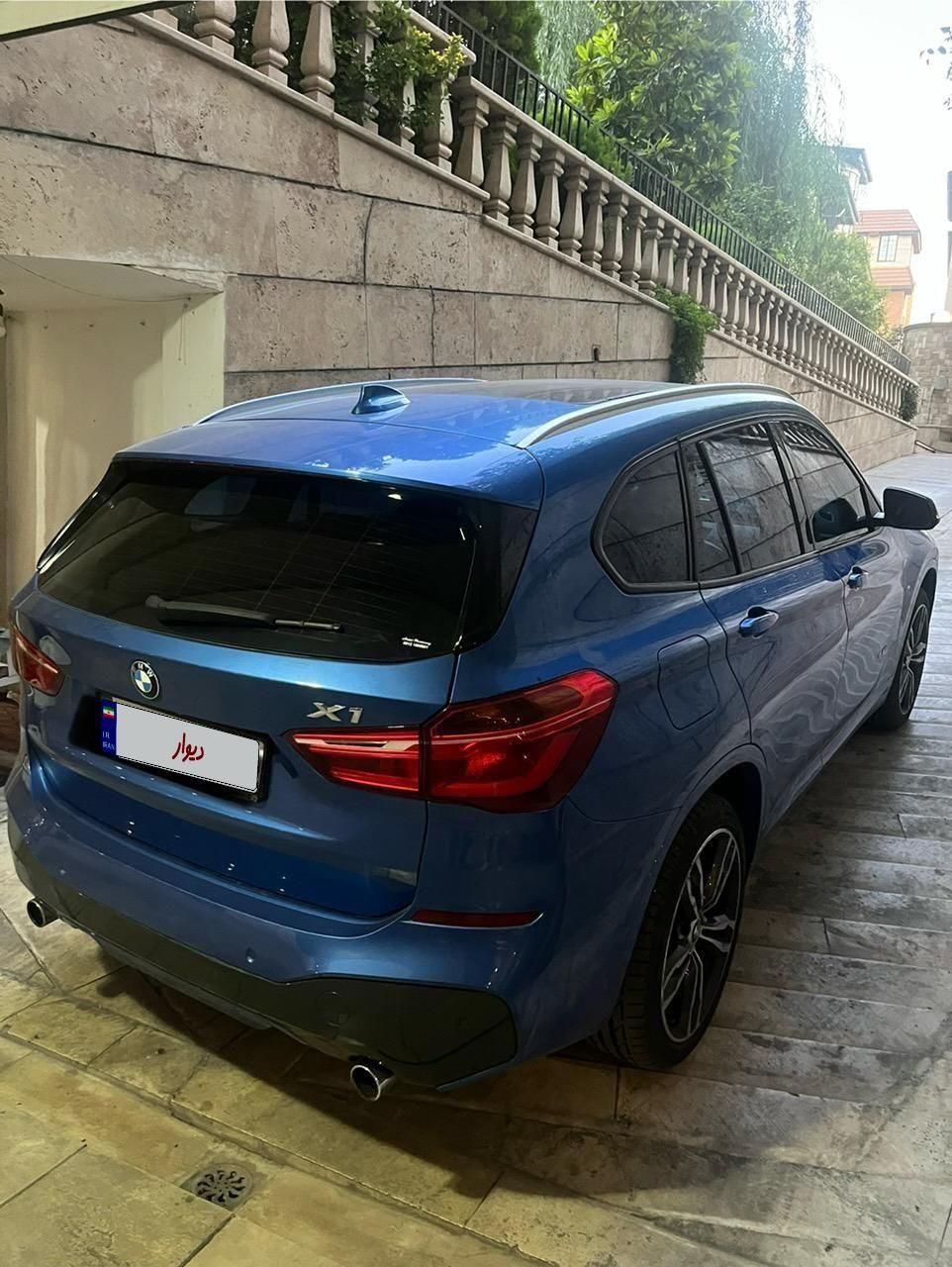 ب ام و X1 25 - 2017