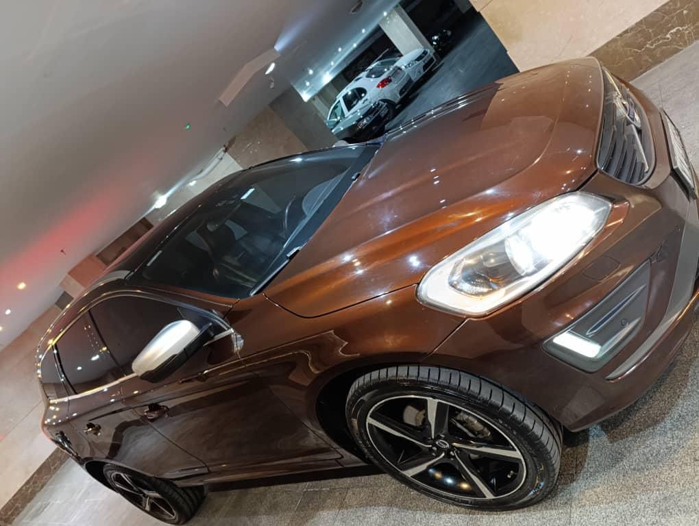 ولوو XC60 R-DESIGN - 2014