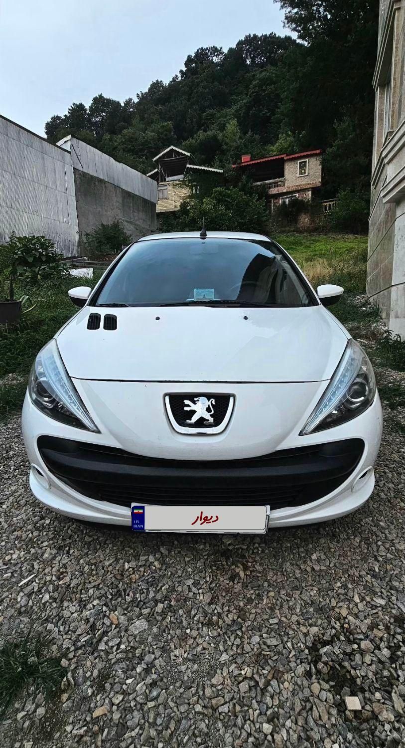 پژو ۲۰۷ صندوق دار اتوماتیک - 1398