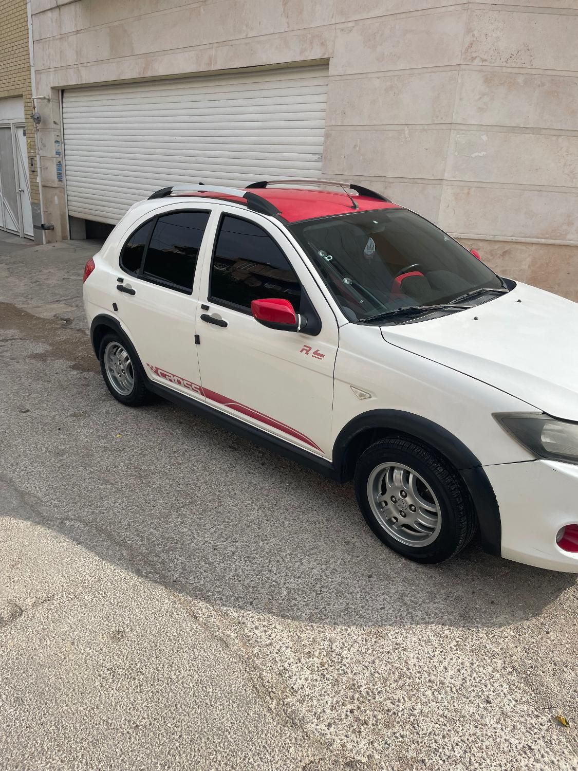 خودرو کوییک، R آگهی ann_19299628