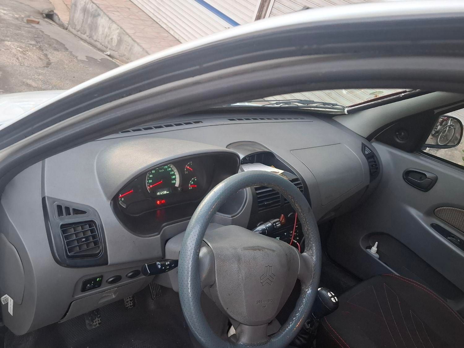 تیبا صندوق دار SX - 1398
