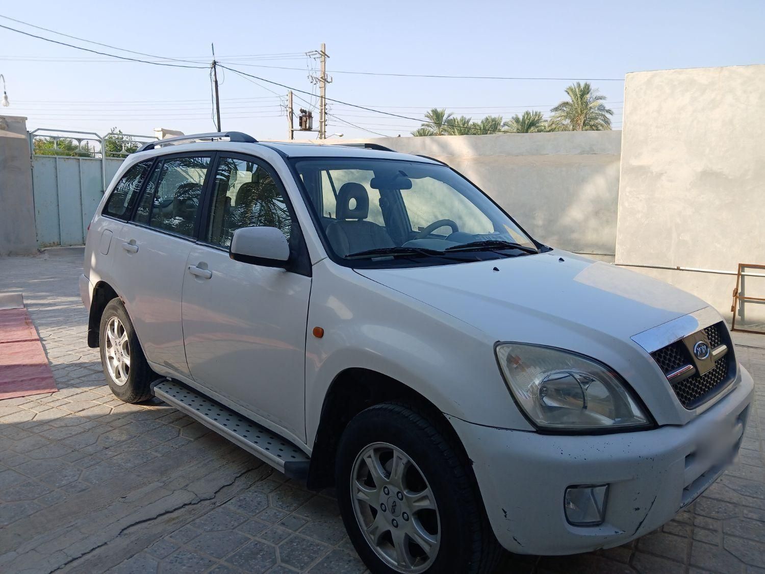 ام وی ام X33 دنده‌ای ساده - 1392