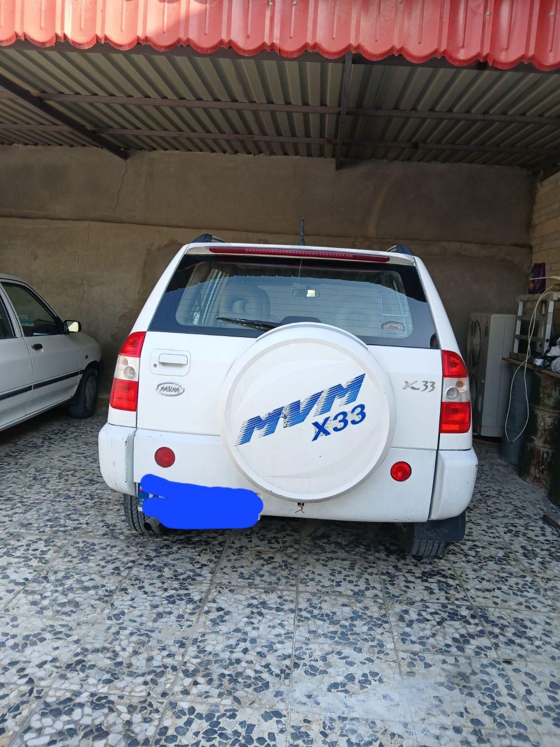 ام وی ام X33 دنده‌ای ساده - 1392