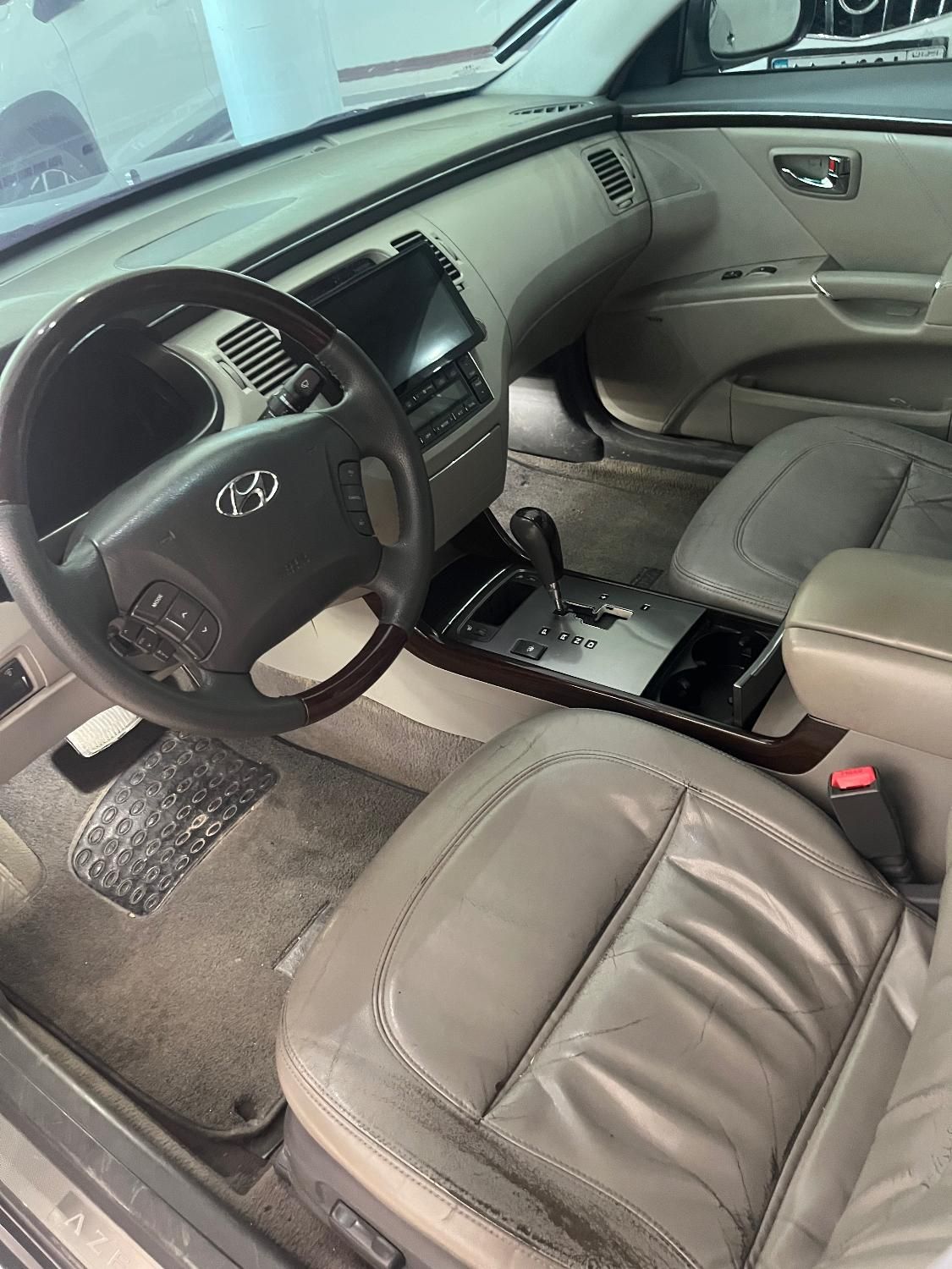 هیوندای آزرا (گرنجور) 3300cc - 2011