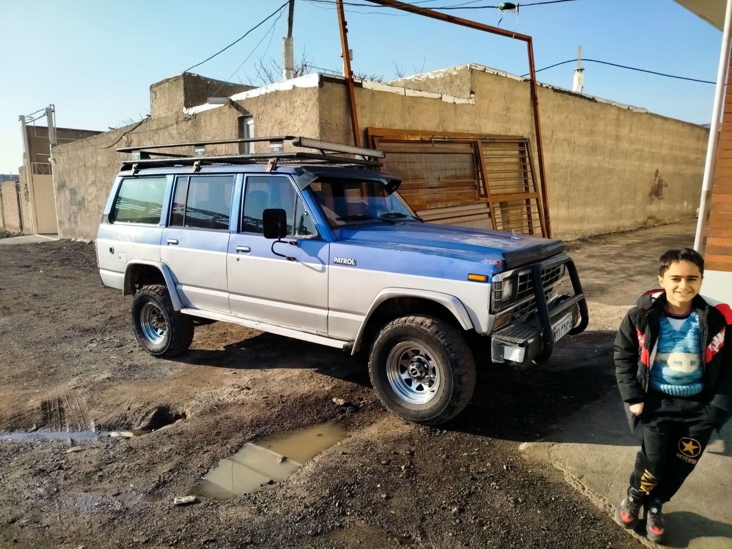 نیسان پاترول چهار درب 6 سیلندر - 1375