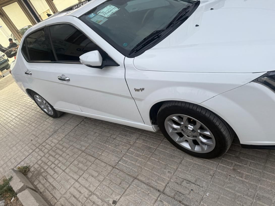 دنا پلاس توربو 6 دنده - 1402