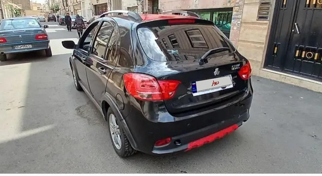 کوییک R دنده‌ای - 1399