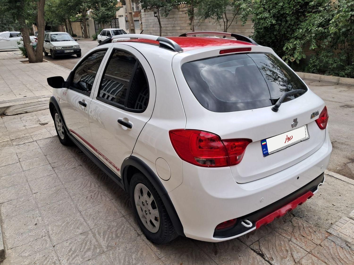 کوییک R دنده‌ای - 1399